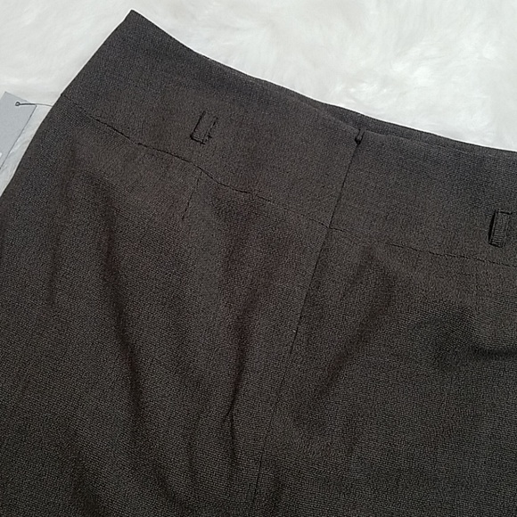 NWT Apt. 9 Plus Size Grey Business Skirt - Picture 5 of 6